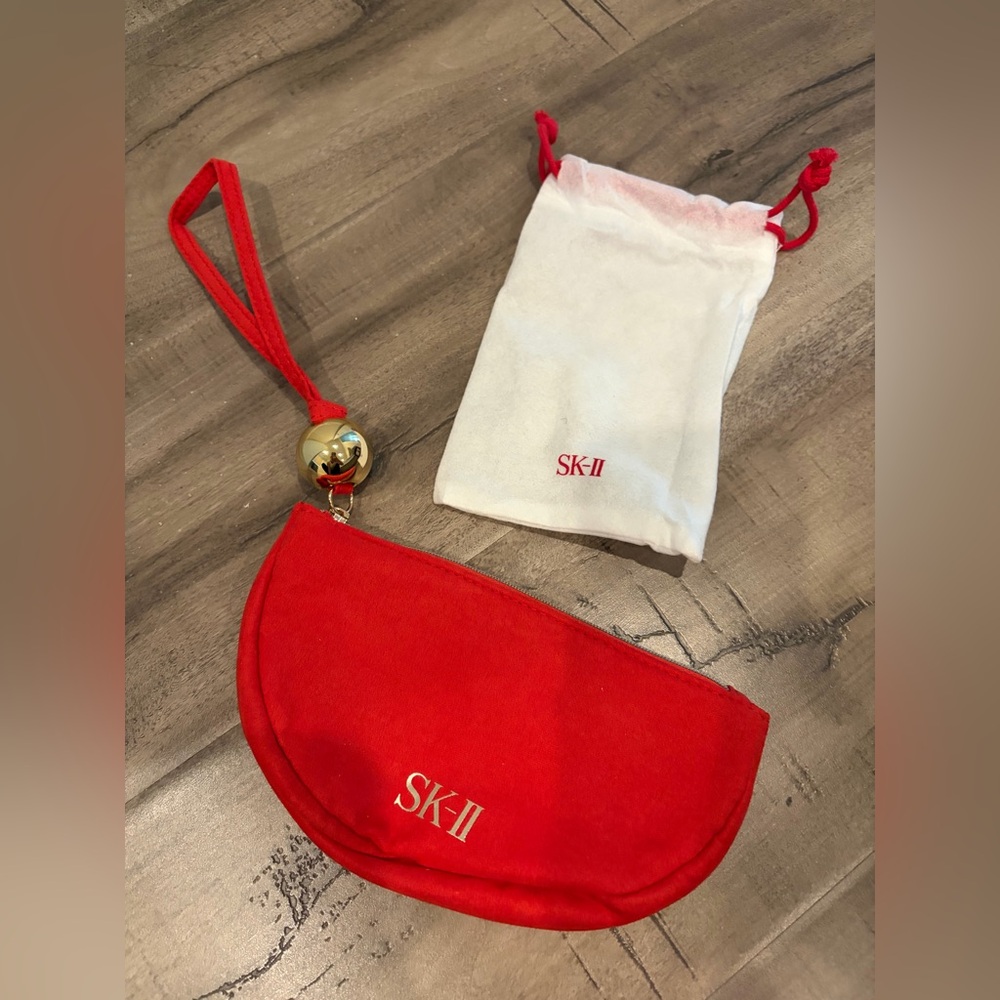 SKII Red Pouch + small dust bag